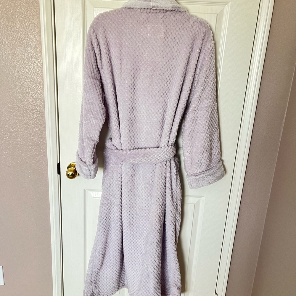 Midnight by Carole Hochman Soft Purple Bathrobe NEW WITH TAGS - Picture 2 of 7